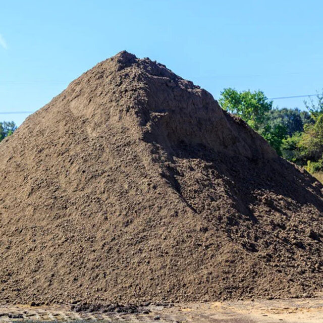 topsoil_pile